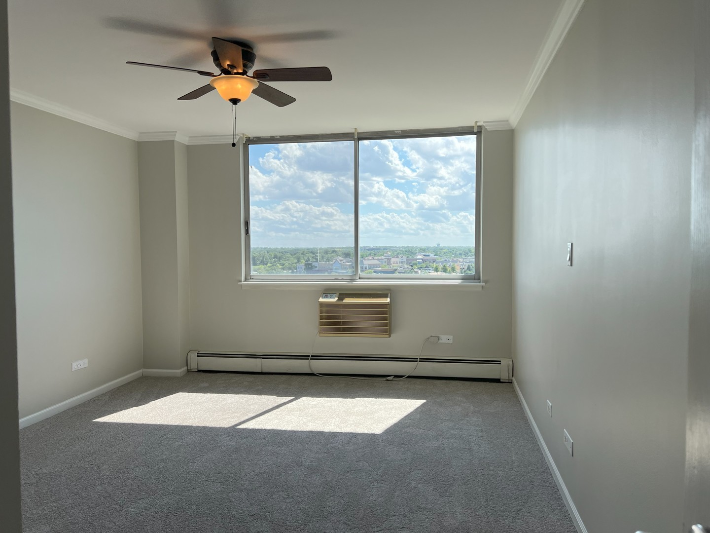 20 North Tower Road, Unit 9D Oak Brook, IL 60523 - Photo 11 of 15 Gallery Image 11