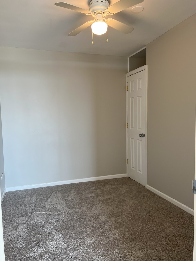 20 North Tower Road, Unit 9D Oak Brook, IL 60523 - Photo 12 of 15 Gallery Image 12