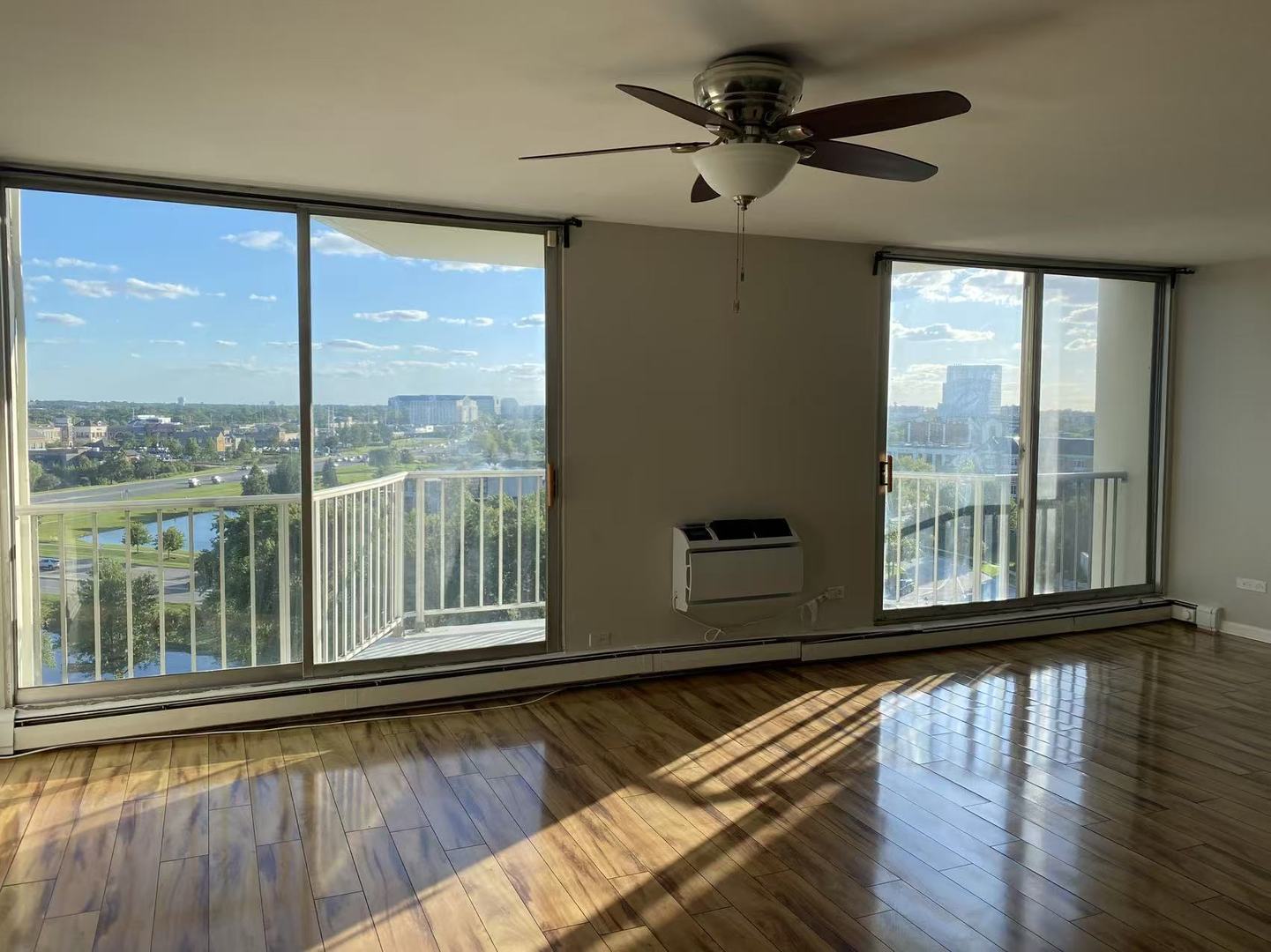 20 North Tower Road, Unit 9D Oak Brook, IL 60523 - Photo 6 of 15 Gallery Image 6