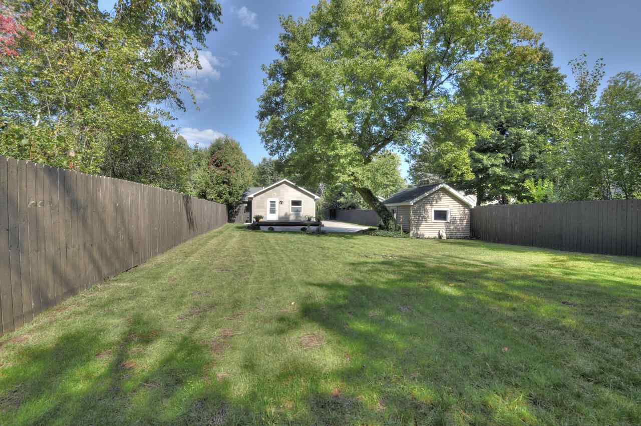8850 East Fouch Road Traverse City, MI 49684 - Photo 11 of 34 1893126-10.JPG