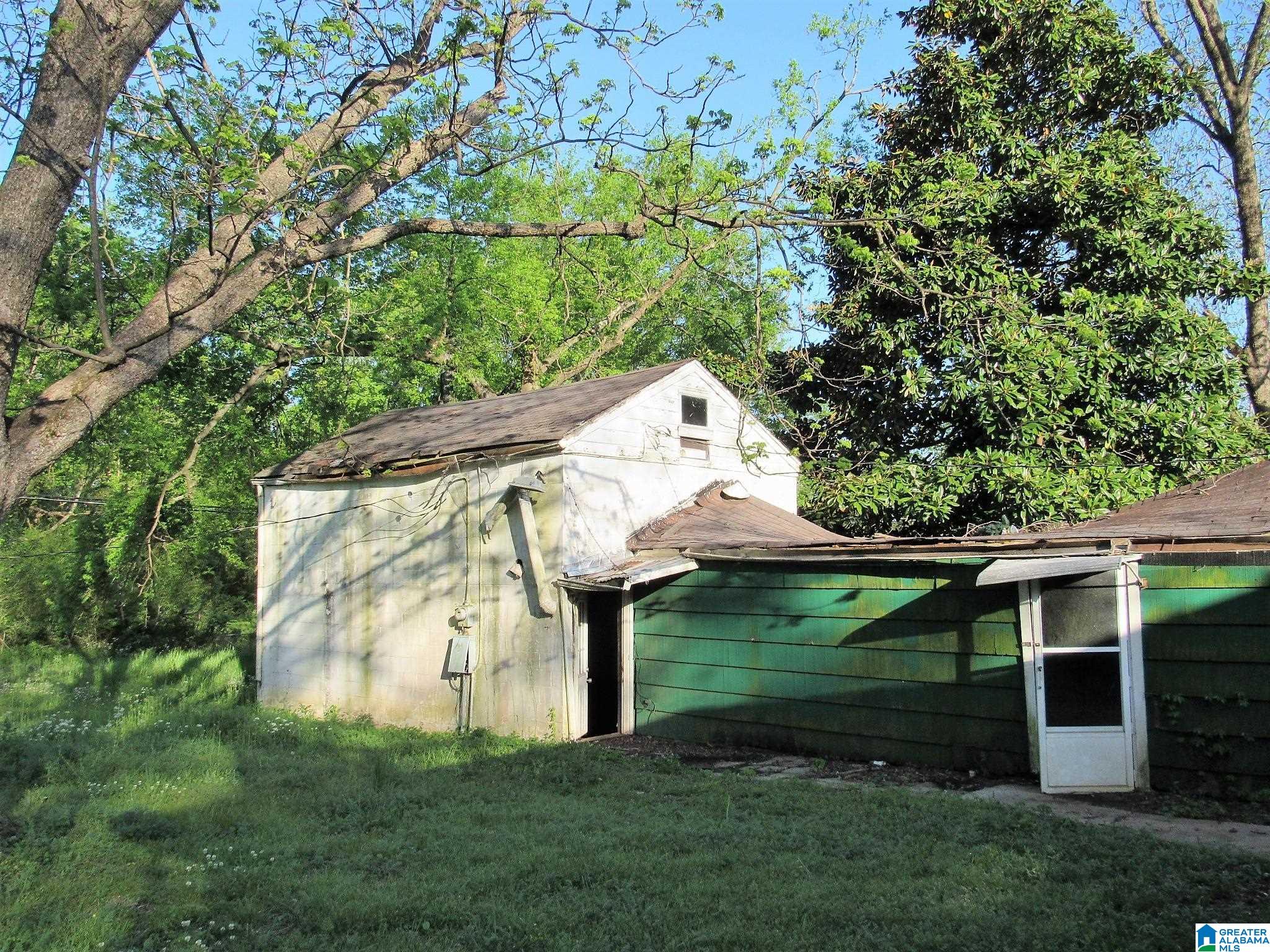 203 Creel Street Midfield, AL 35228 - Photo 4 of 18