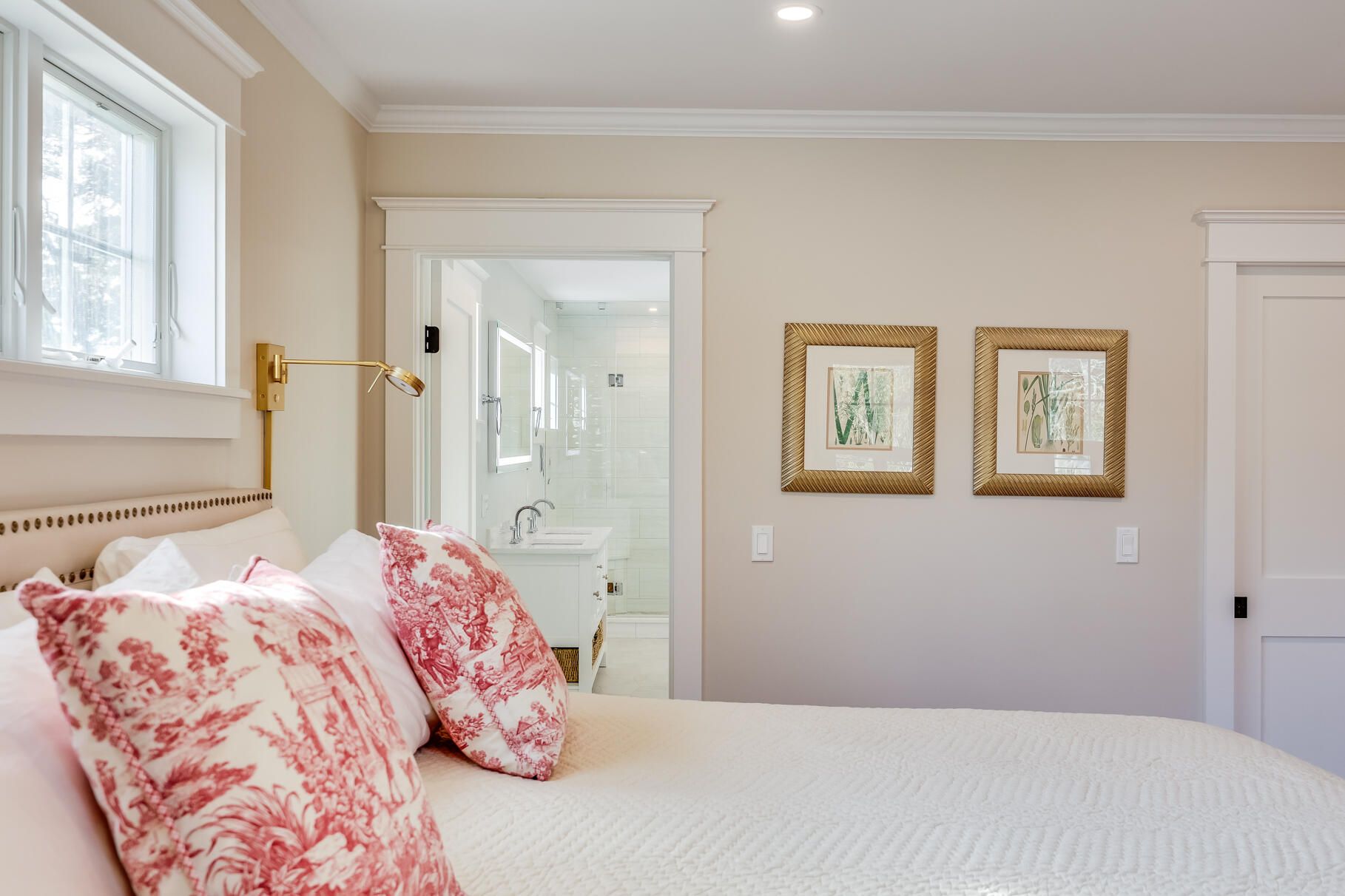 20 Cockle Cove Road South Chatham, MA 02659 - Photo 5 of 42 a bedroom with a large bed and a window