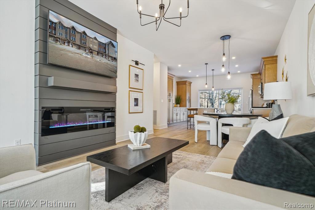 2233 Knotty Pine Trail Howell, MI 48855 - Photo 5 of 26