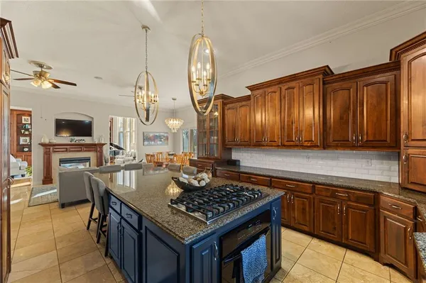 $999,000 | 2421 Northeast Lake Breeze Drive, Lee's Summit, MO 64086