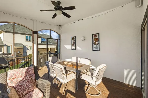 $999,000 | 2421 Northeast Lake Breeze Drive, Lee's Summit, MO 64086