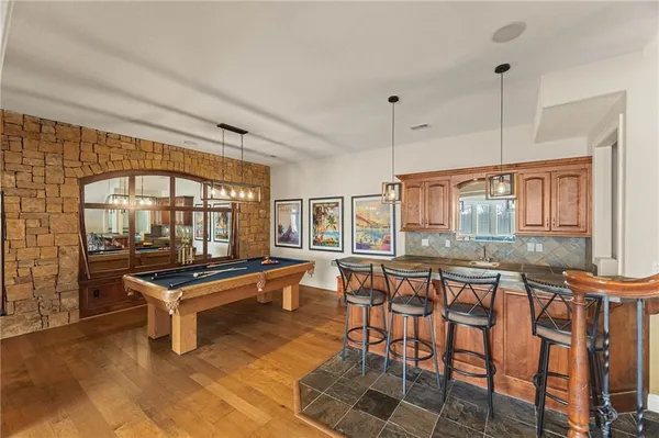 $999,000 | 2421 Northeast Lake Breeze Drive, Lee's Summit, MO 64086