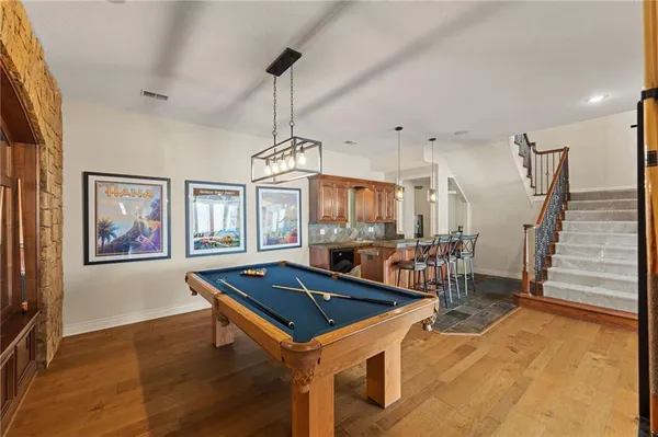 $999,000 | 2421 Northeast Lake Breeze Drive, Lee's Summit, MO 64086