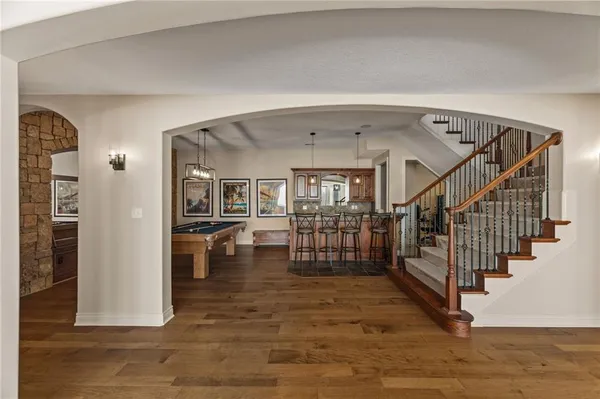 $999,000 | 2421 Northeast Lake Breeze Drive, Lee's Summit, MO 64086