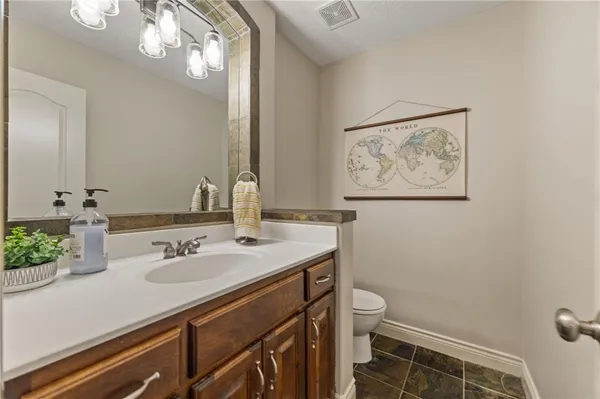 $999,000 | 2421 Northeast Lake Breeze Drive, Lee's Summit, MO 64086