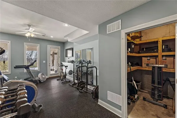 $999,000 | 2421 Northeast Lake Breeze Drive, Lee's Summit, MO 64086