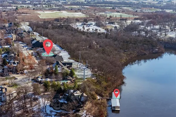 $999,000 | 2421 Northeast Lake Breeze Drive, Lee's Summit, MO 64086