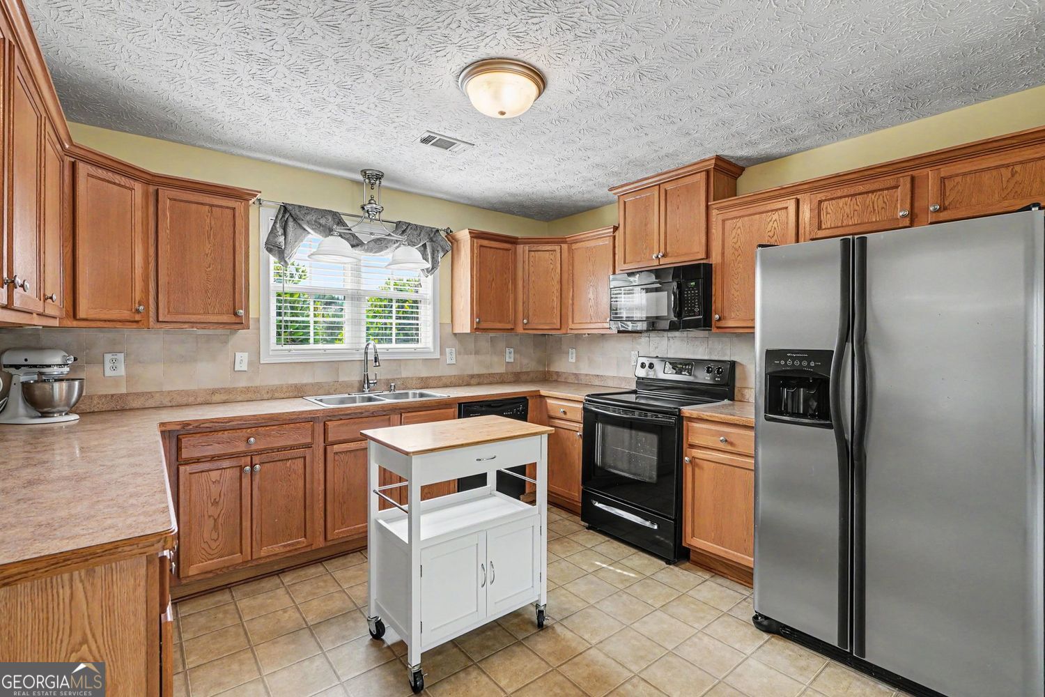 604 Windermere Court Hampton, GA 30228 - Photo 13 of 32
