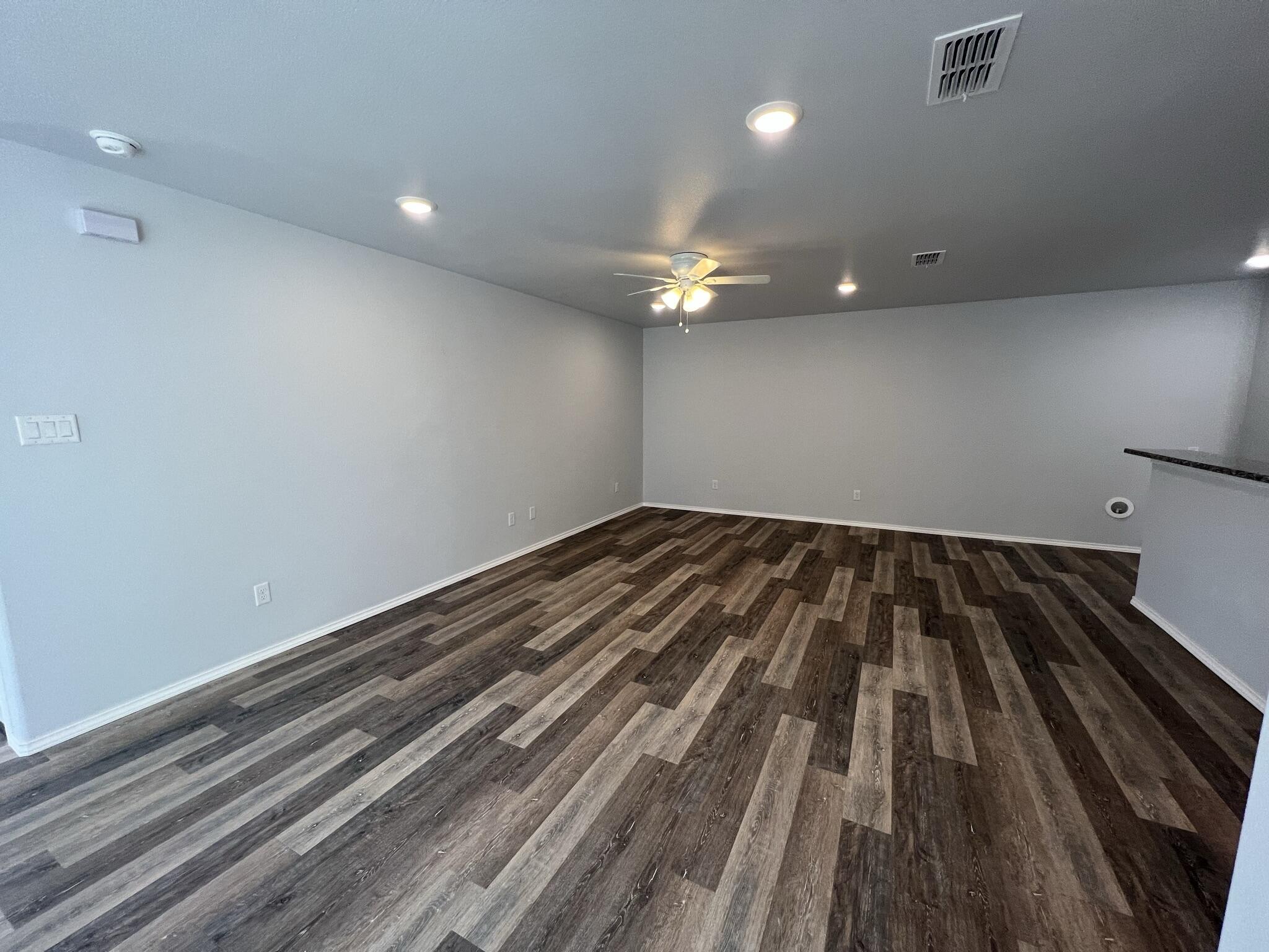 5608 Jarvis Street, Unit A Lubbock, TX 79416 - Photo 10 of 15 7528D4FB-9EB3-435B-80E9-E3712AD0B3D6_1_1