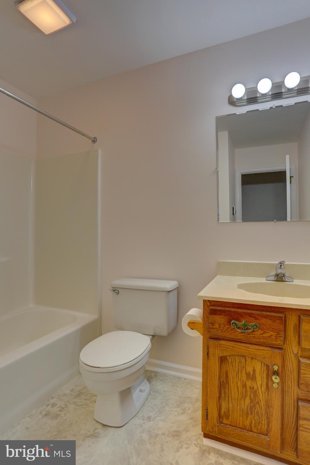 1193 Colebrook Road Mount Joy, PA 17552 - Photo 23 of 28 Hall Bathroom