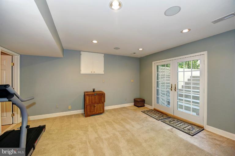 11895 Simpson Road Clarksville, MD 21029 - Photo 5 of 30 Bedroom #6