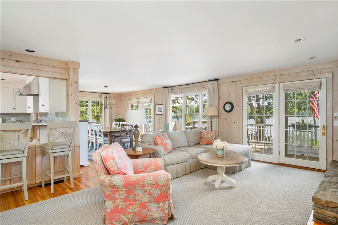 970 Gilbert Stuart Road North Kingstown, RI 02874 - Photo 17 of 39 Gallery Image 17