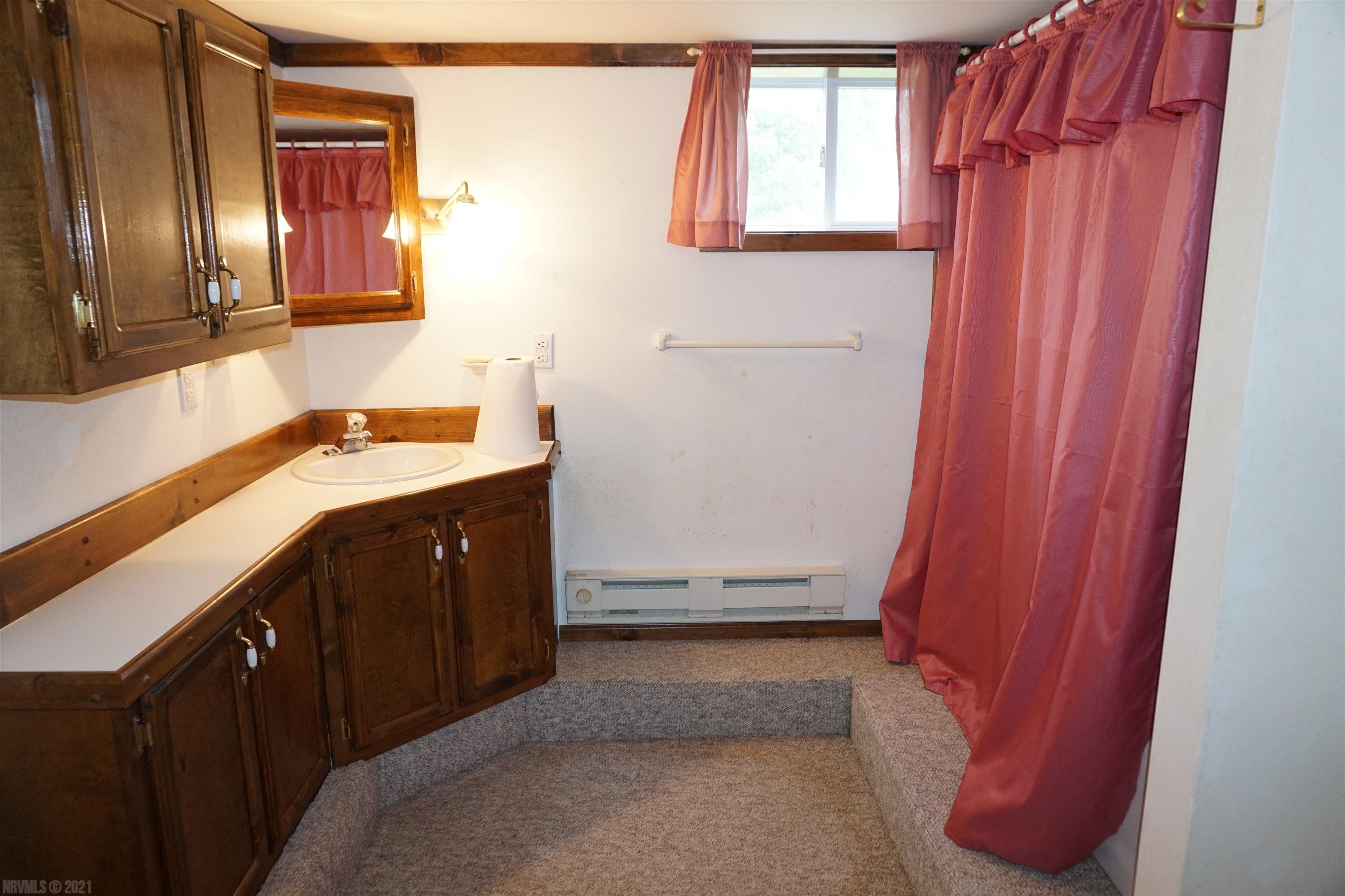 149 Whitlow Road Narrows, VA 24124 - Photo 57 of 62 Gallery Image 57