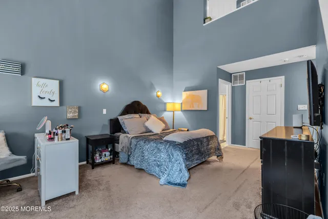 $325,000 | 11 Madison Court, Tinton Falls, NJ 07712