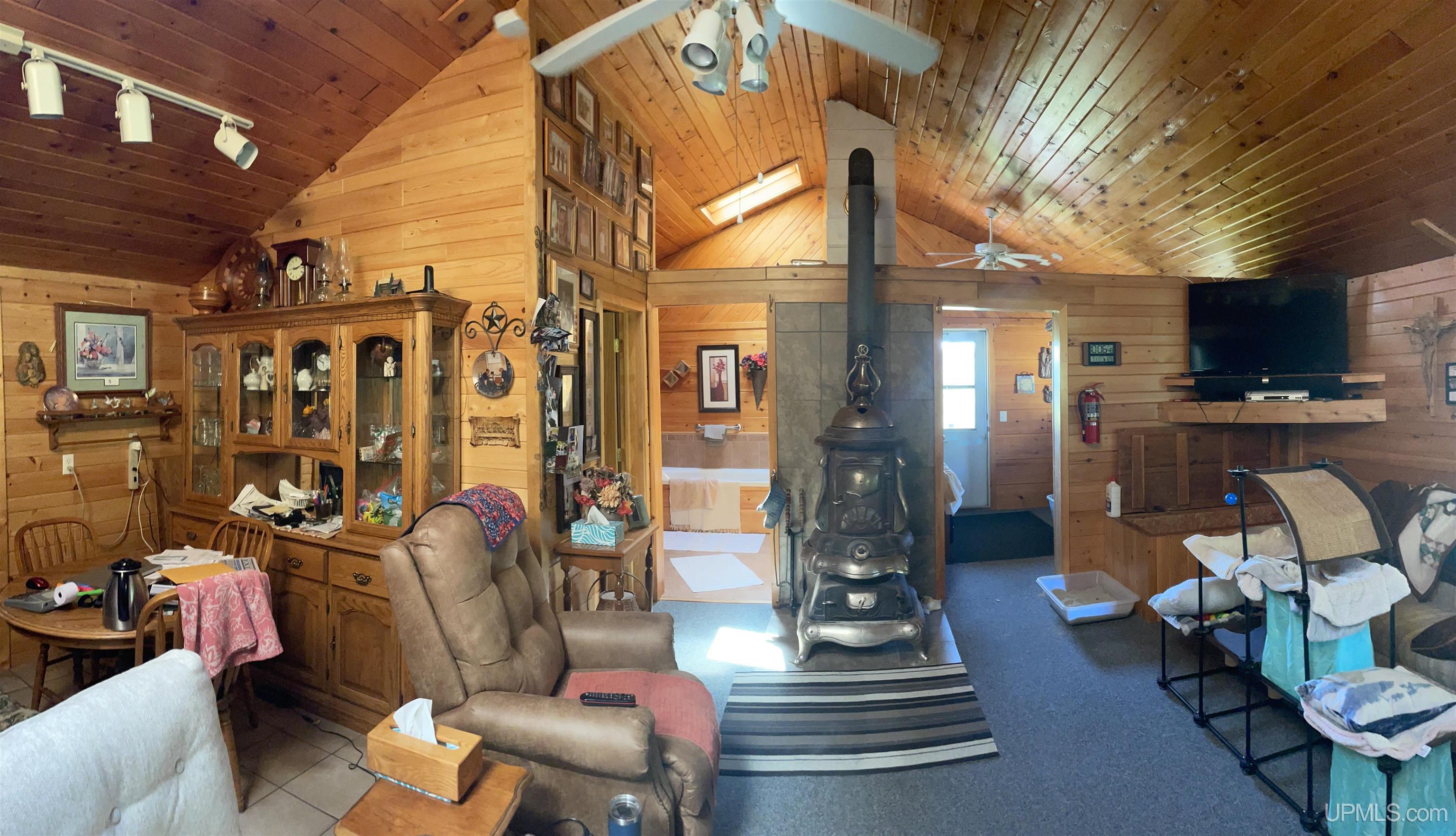 W2588 31 Lane Daggett, MI 49821 - Photo 4 of 58
