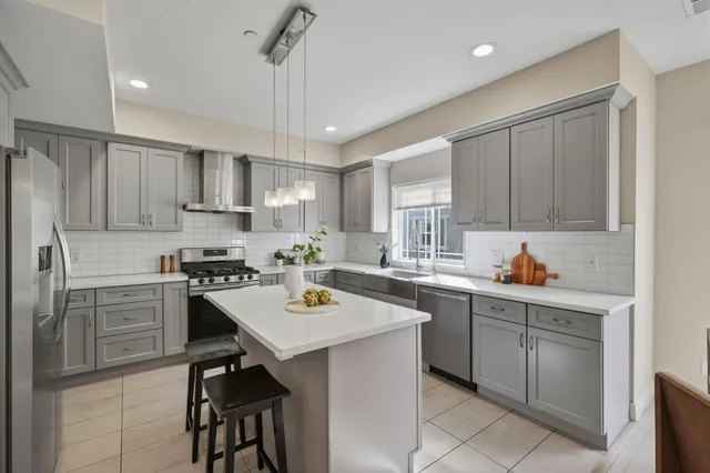 $1,188,800 | 41000 Genesis Common, Fremont, CA 94538