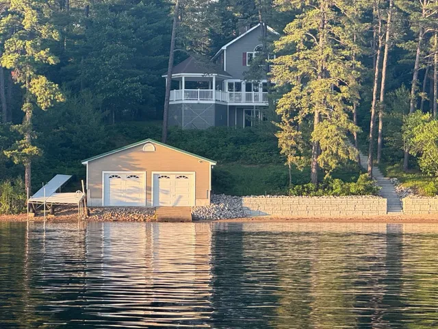 $2,195,000 | 112 North Broadbay Road, Freedom, NH 03836