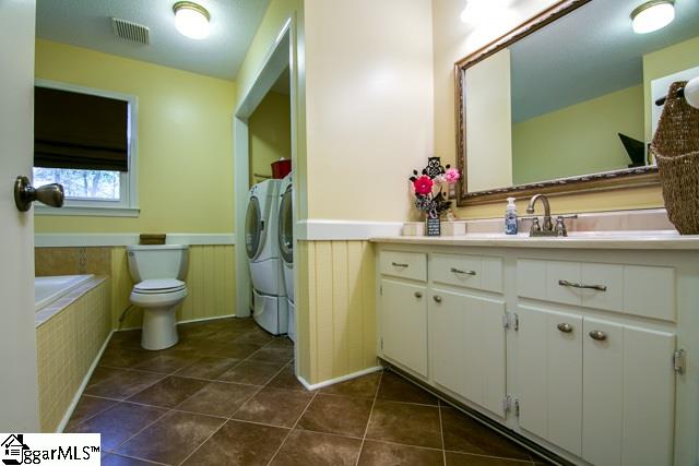 264 Glenwood Road Easley, SC 29640 - Photo 12 of 27 Gallery Image 12
