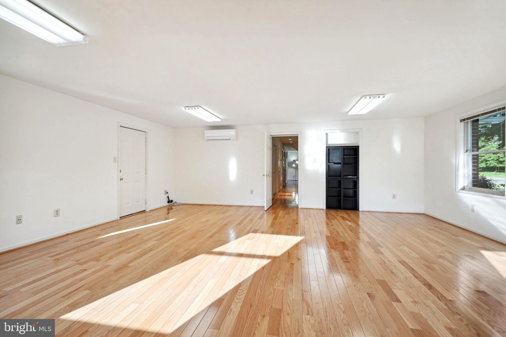 2068 Kirby Road McLean, VA 22101 - Photo 26 of 79 Gallery Image 26