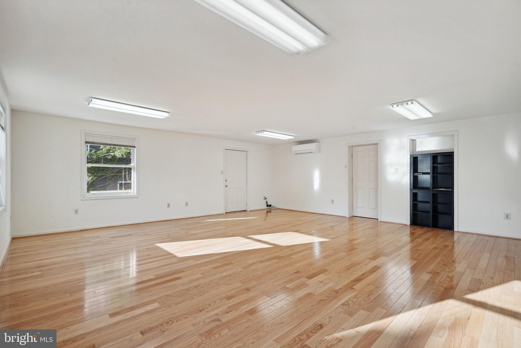 2068 Kirby Road McLean, VA 22101 - Photo 27 of 79 Gallery Image 27