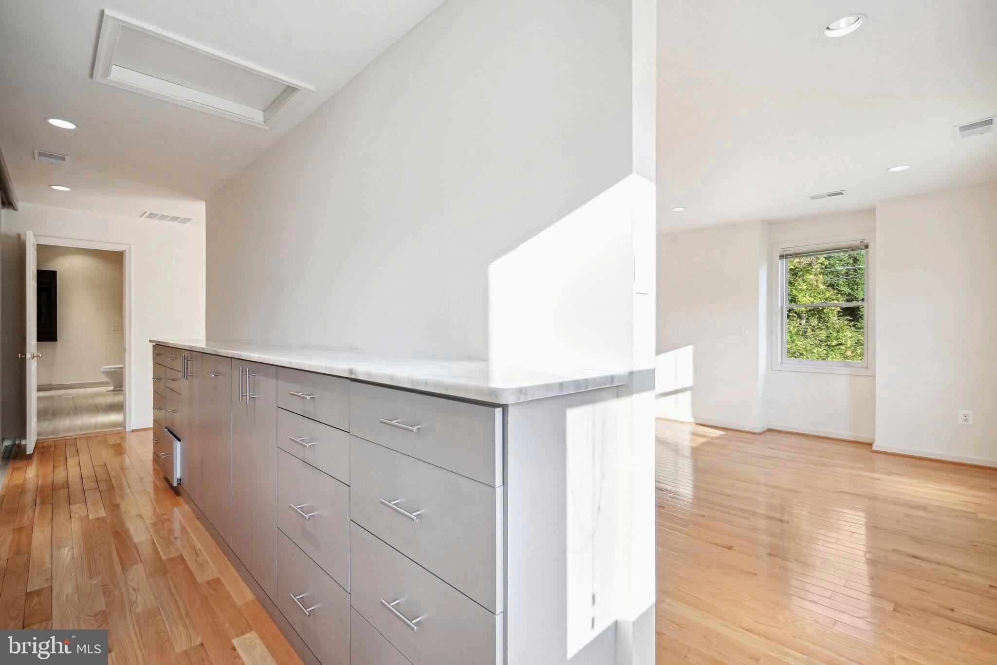 2068 Kirby Road McLean, VA 22101 - Photo 32 of 79 Gallery Image 32