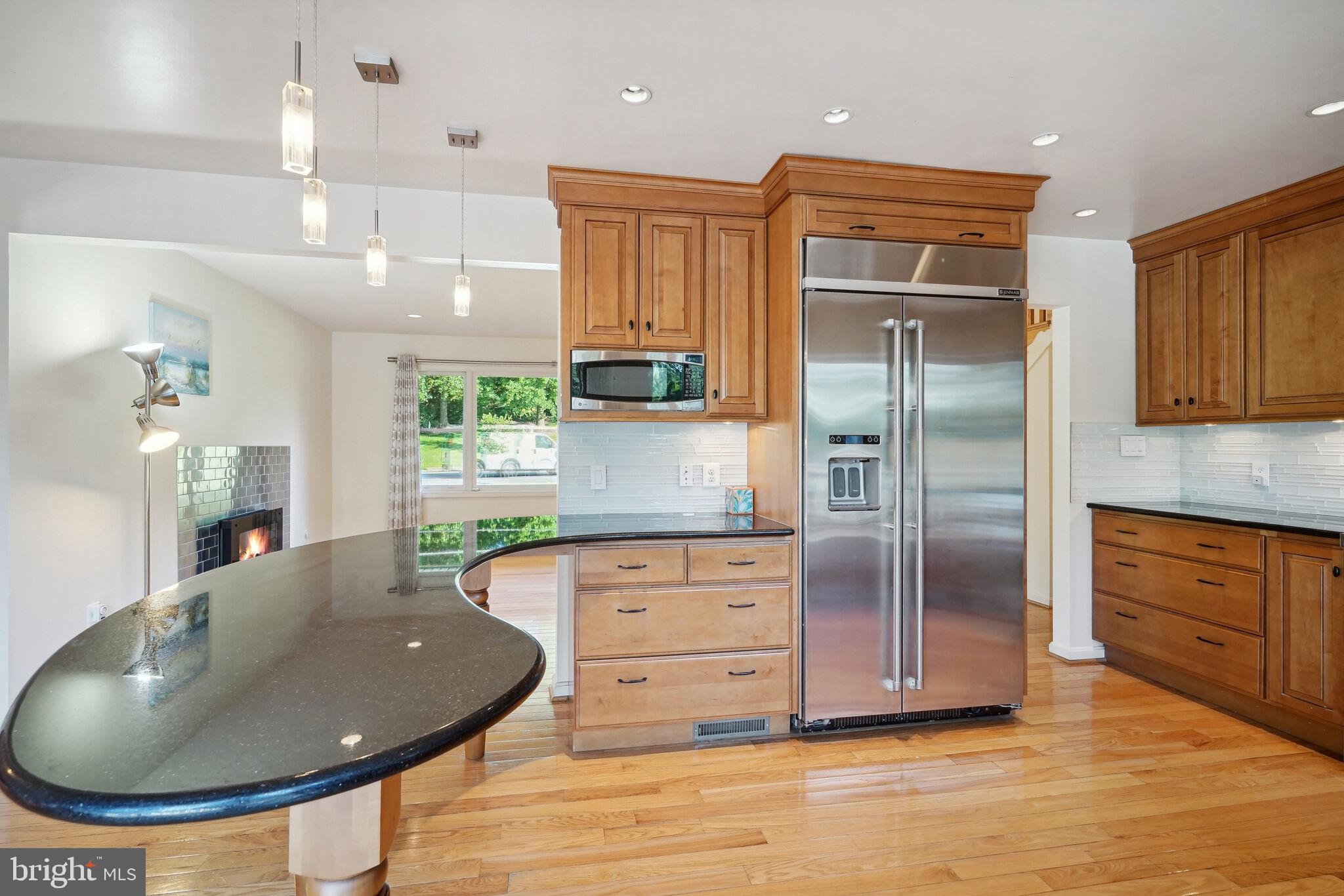 2068 Kirby Road McLean, VA 22101 - Photo 4 of 79 Gallery Image 4