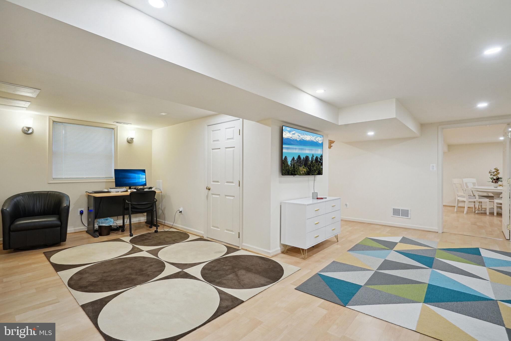 2068 Kirby Road McLean, VA 22101 - Photo 53 of 79 Gallery Image 53