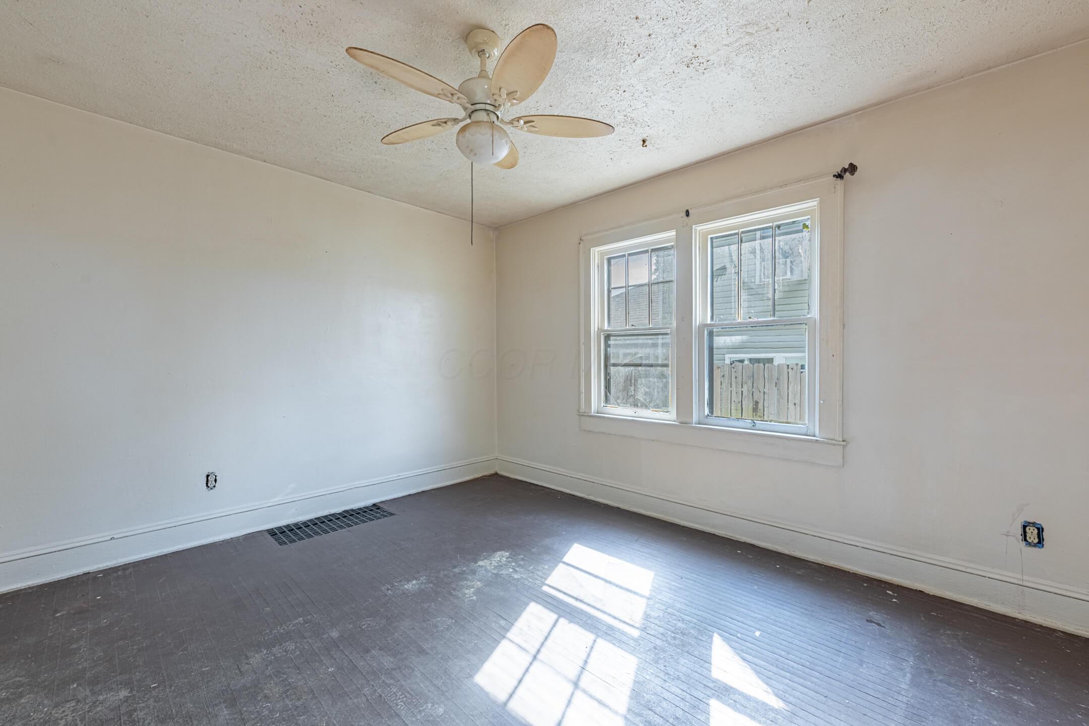 1573 Warder Street Springfield, OH 45503 - Photo 6 of 18 1573 Warder-6