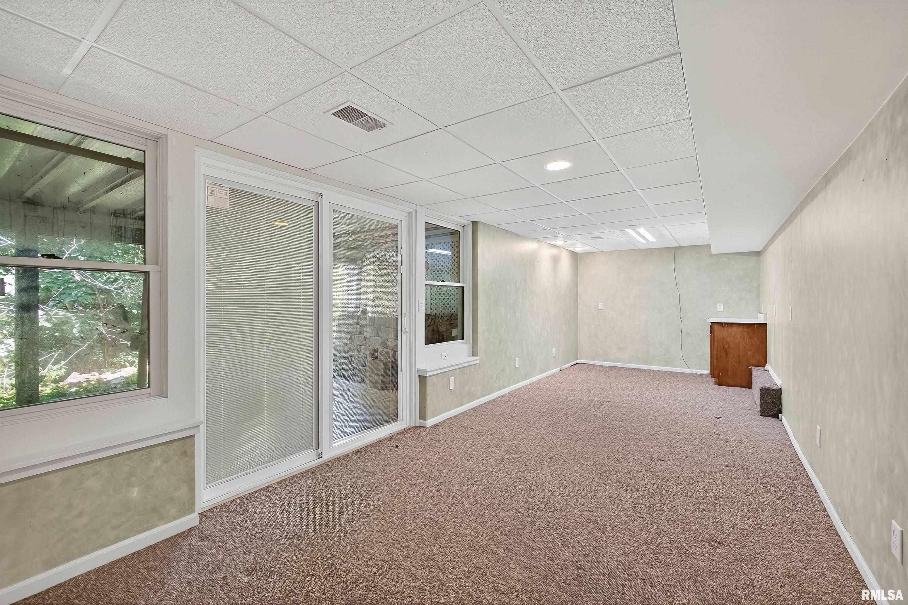14 Forest Road Rock Island, IL 61201 - Photo 41 of 51 Gallery Image 41