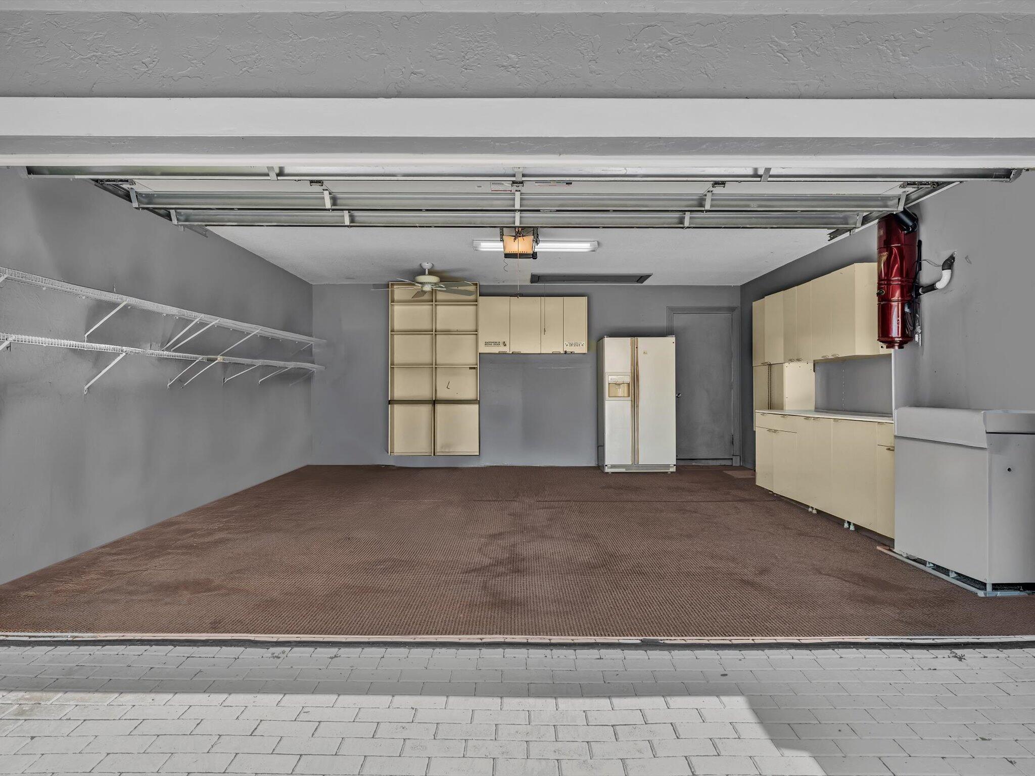 10122 Spyglass Way Boca Raton, FL 33498 - Photo 40 of 66 070-FPP6903