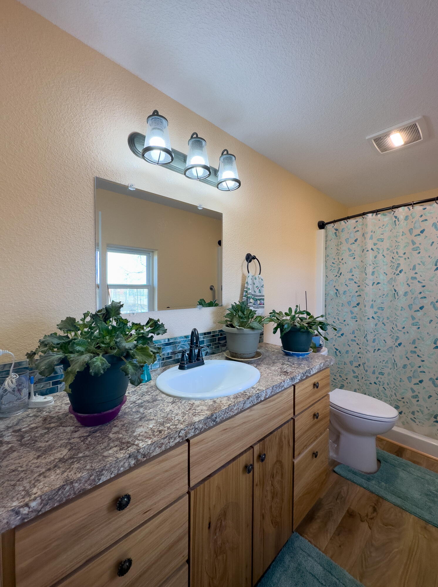 26595 Horsell Road Bend, OR 97701 - Photo 15 of 52 18 Horsell