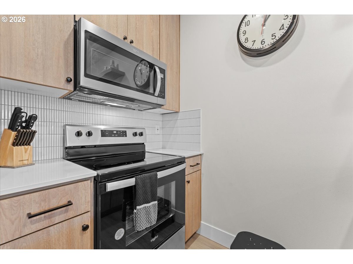 7722 Southeast Tolman Street, Unit 3 Portland, OR 97206 - Photo 13 of 29