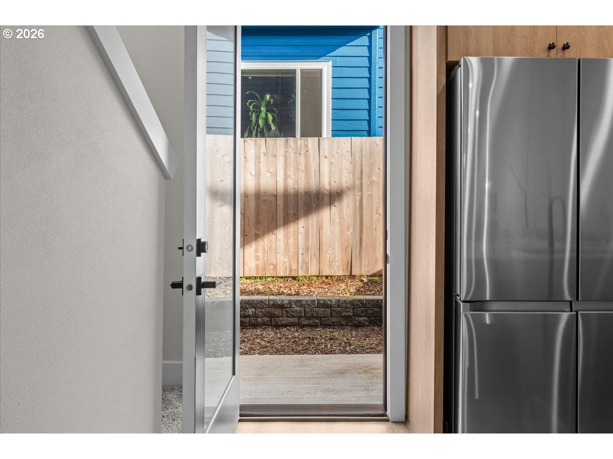 7722 Southeast Tolman Street, Unit 3 Portland, OR 97206 - Photo 16 of 29