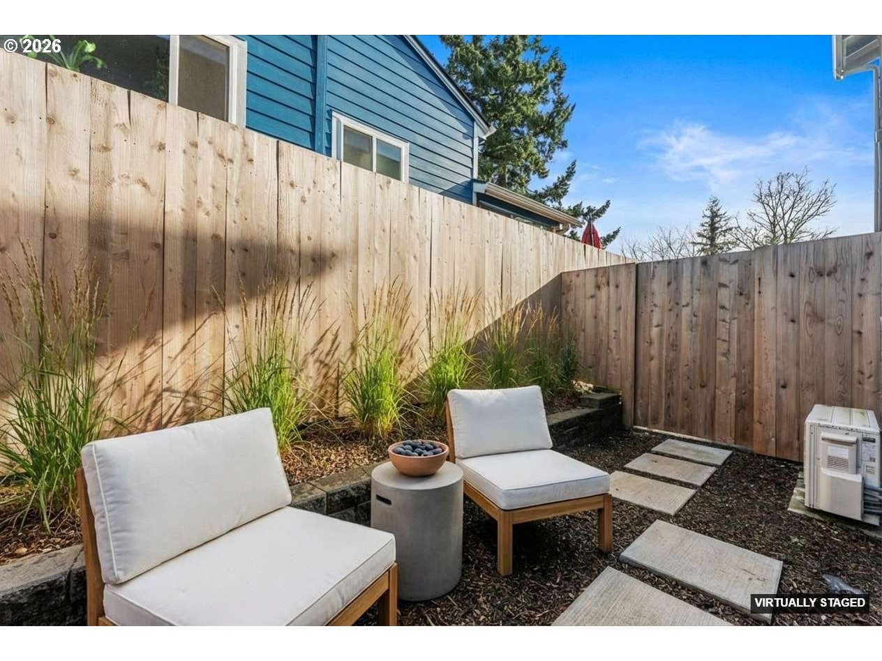 7722 Southeast Tolman Street, Unit 3 Portland, OR 97206 - Photo 17 of 29