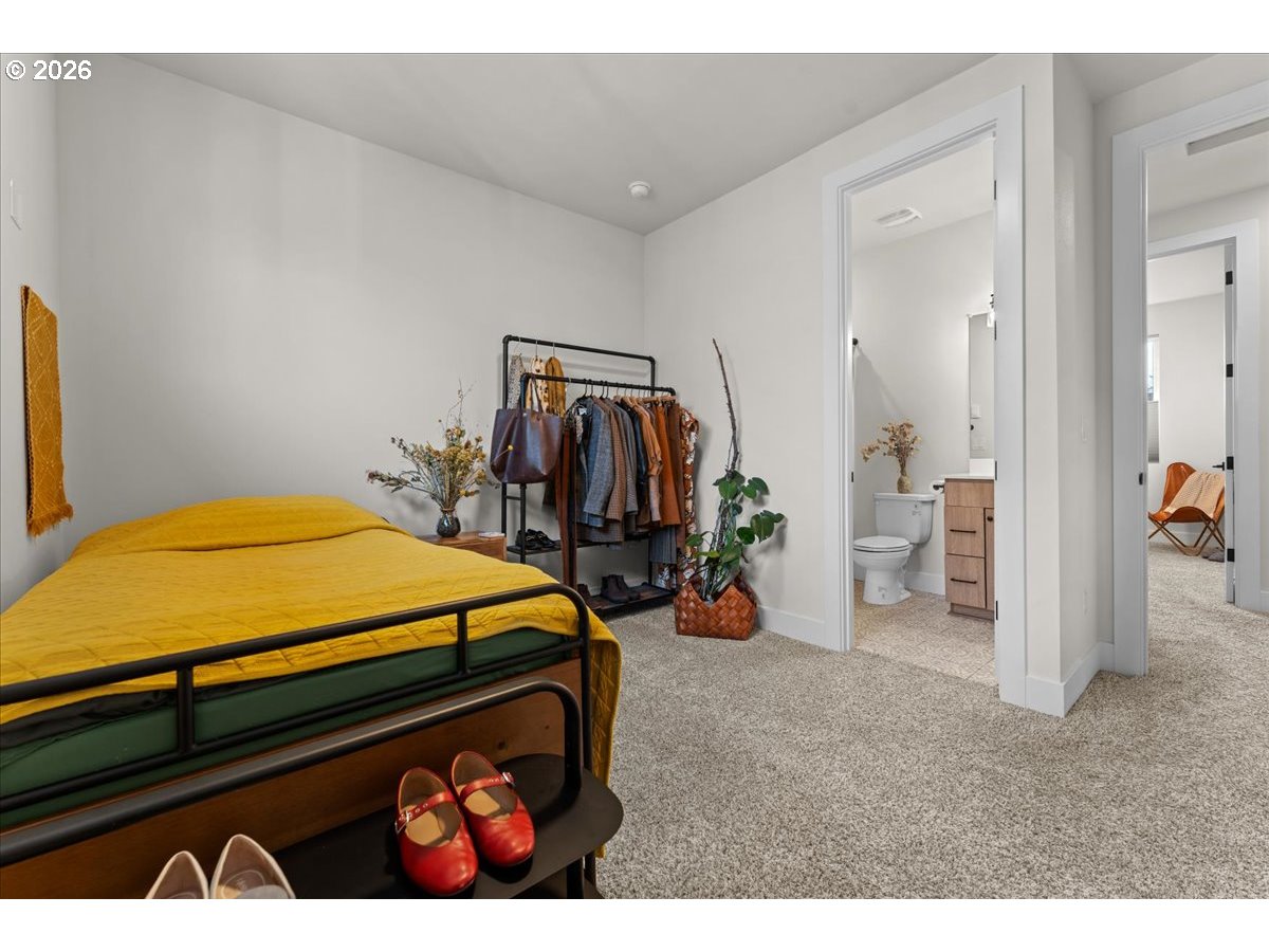 7722 Southeast Tolman Street, Unit 3 Portland, OR 97206 - Photo 18 of 29