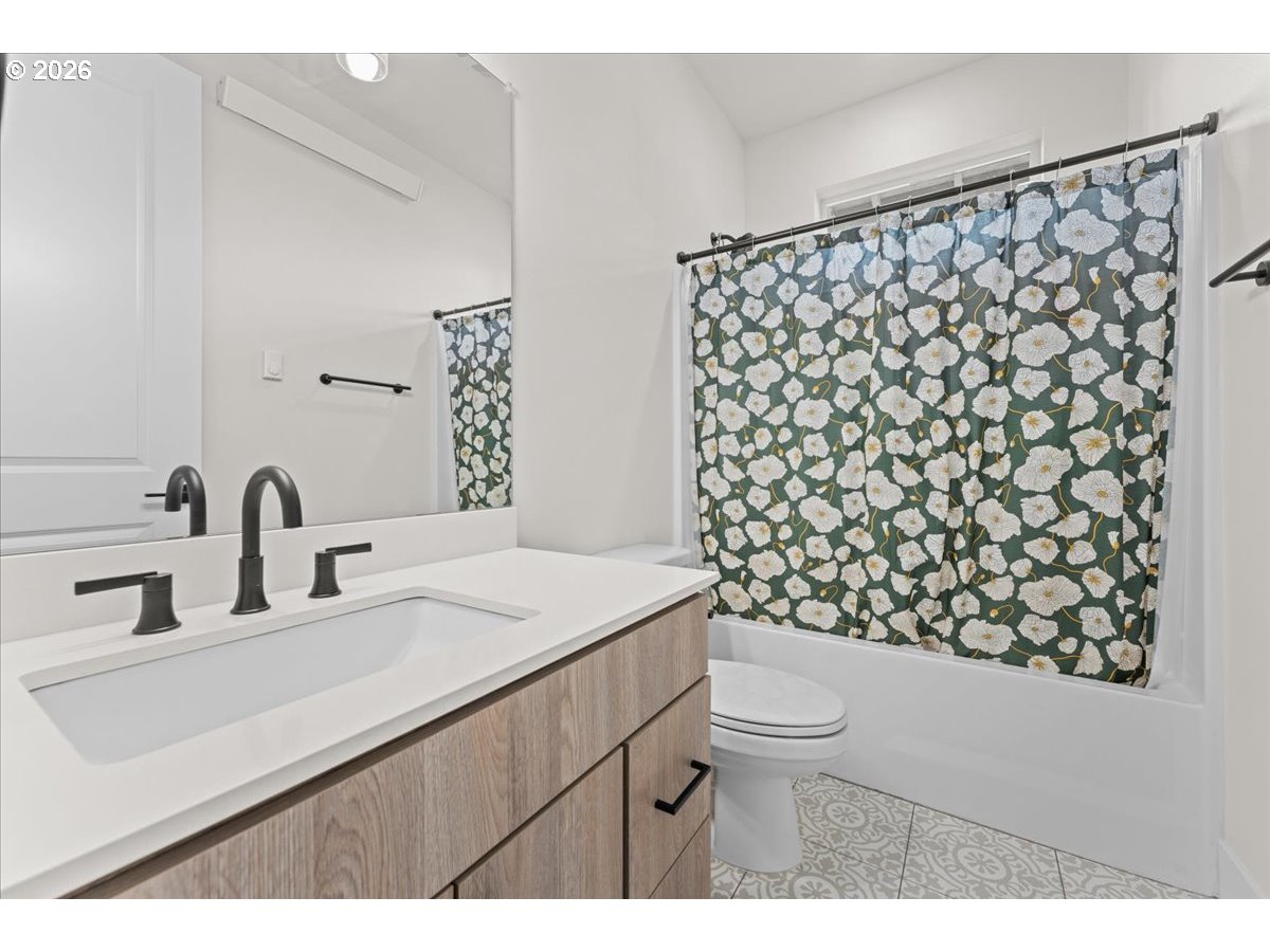 7722 Southeast Tolman Street, Unit 3 Portland, OR 97206 - Photo 26 of 29