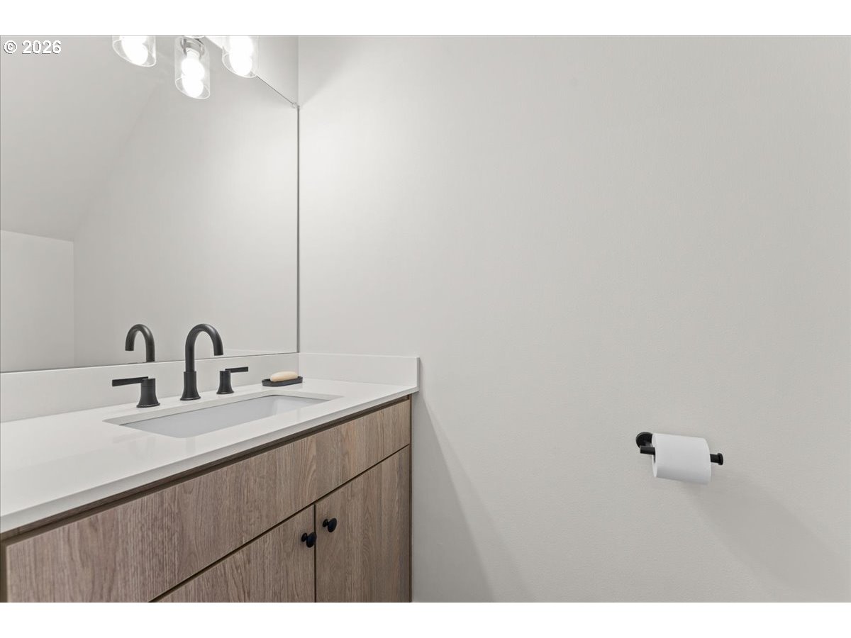 7722 Southeast Tolman Street, Unit 3 Portland, OR 97206 - Photo 8 of 29