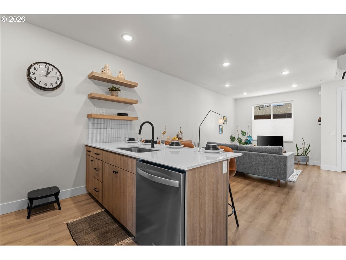 7722 Southeast Tolman Street, Unit 3 Portland, OR 97206 - Photo 10 of 29