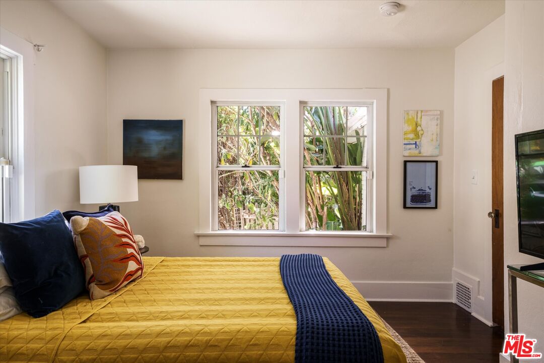 1741 Kent Street Los Angeles, CA 90026 - Photo 20 of 62