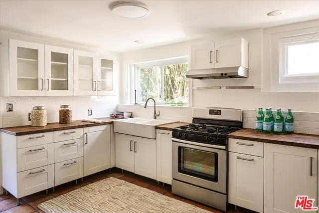 $1,695,000 | 1741 Kent Street, Los Angeles, CA 90026