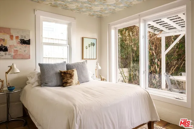 $1,695,000 | 1741 Kent Street, Los Angeles, CA 90026