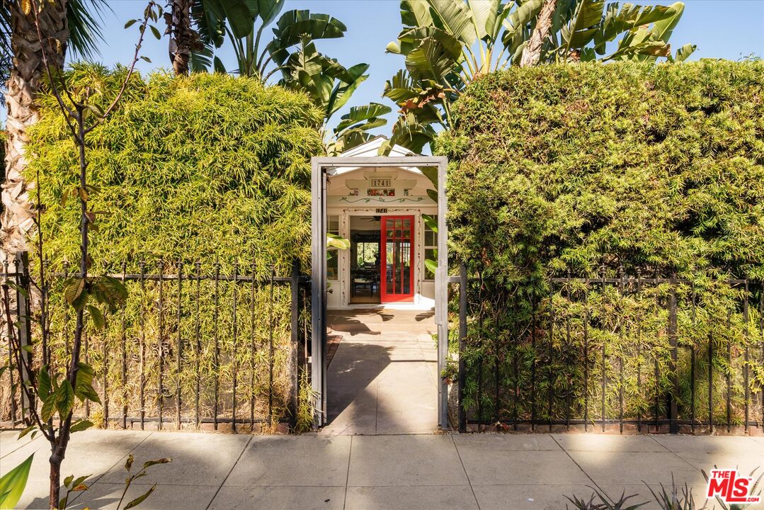 1741 Kent Street Los Angeles, CA 90026 - Photo 48 of 62