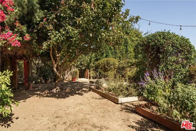 $1,695,000 | 1741 Kent Street, Los Angeles, CA 90026