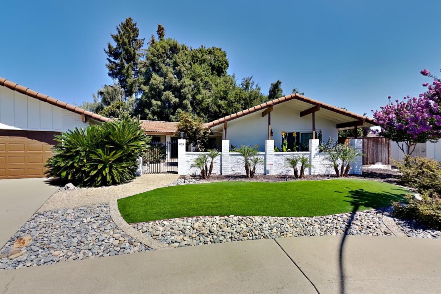 909 Newcastle Court Modesto, CA 95355 - Photo 2 of 98