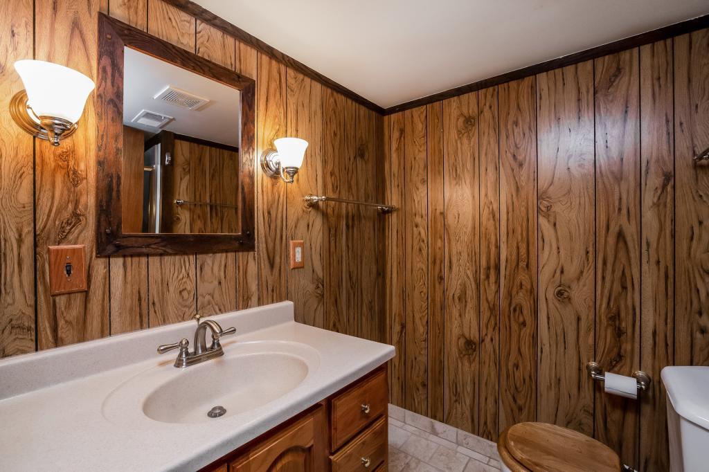 10 Homedale Road Hopkins, MN 55343 - Photo 15 of 19 Gallery Image 15