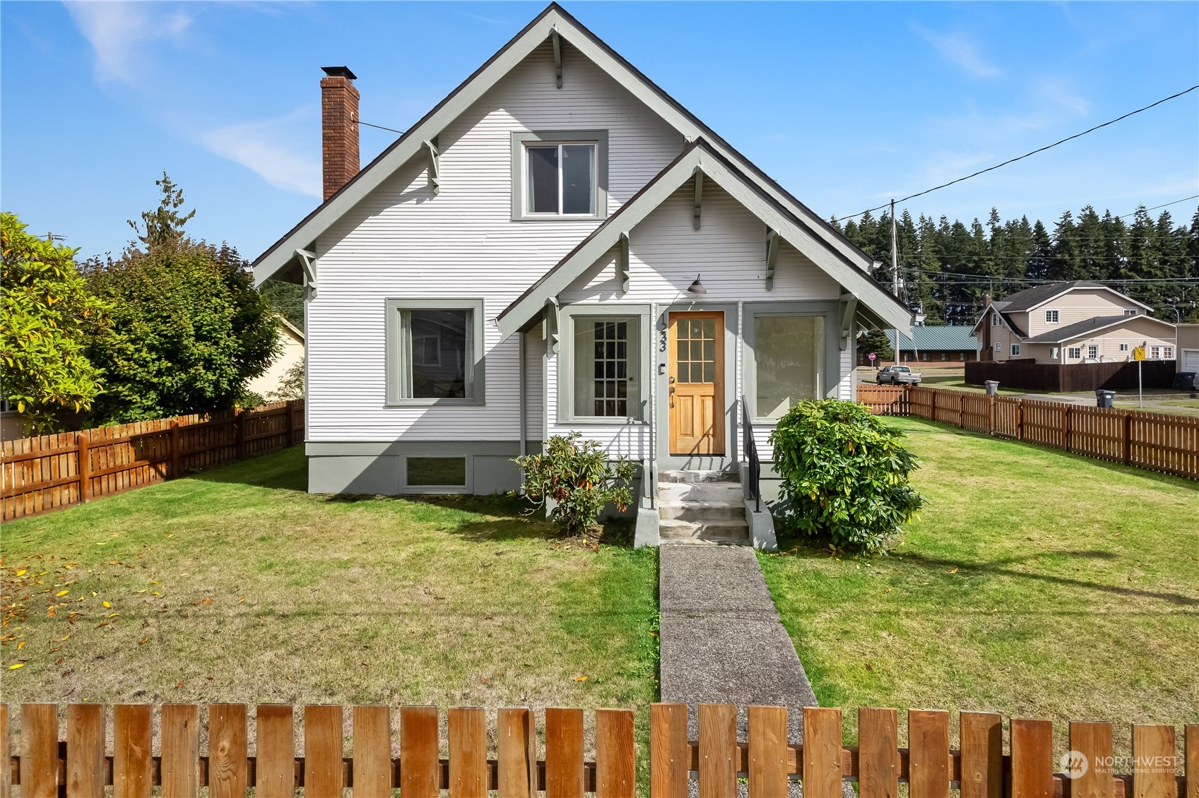 1233 3rd Street Cosmopolis, WA 98537 - Photo 2 of 40 Gallery Image 2